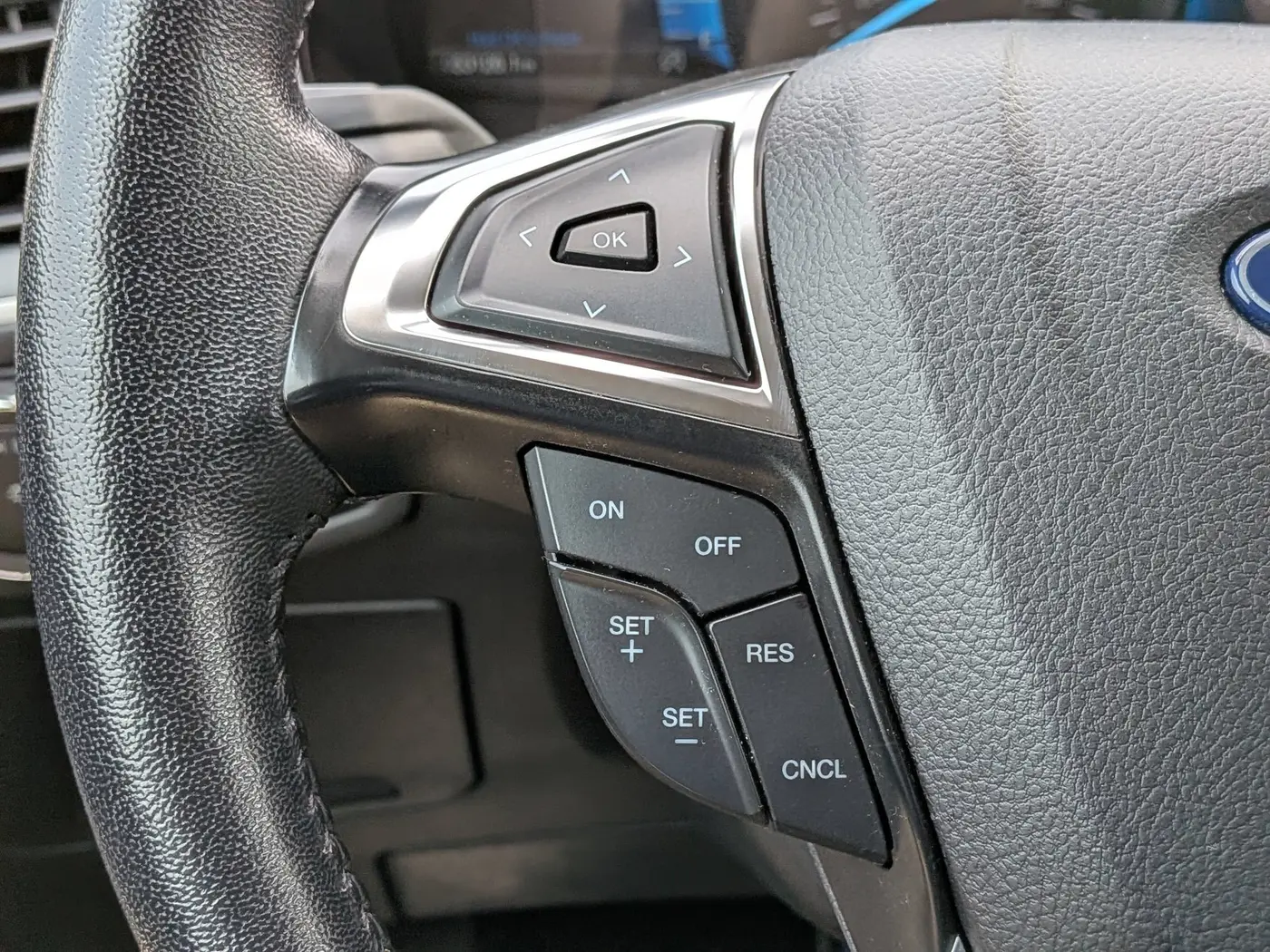2024 Ford Edge - $25,487