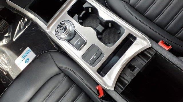 2024 Ford Edge ST-Line