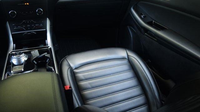 2020 Ford Edge ST Line