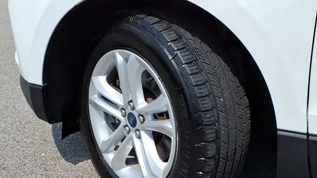 2020 Ford Edge ST Line