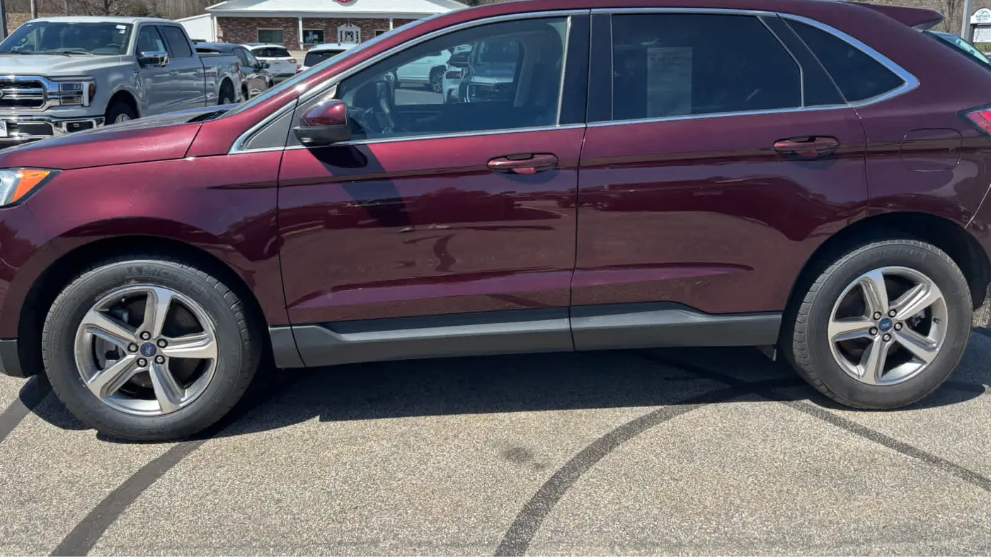 2022 Ford Edge SEL
