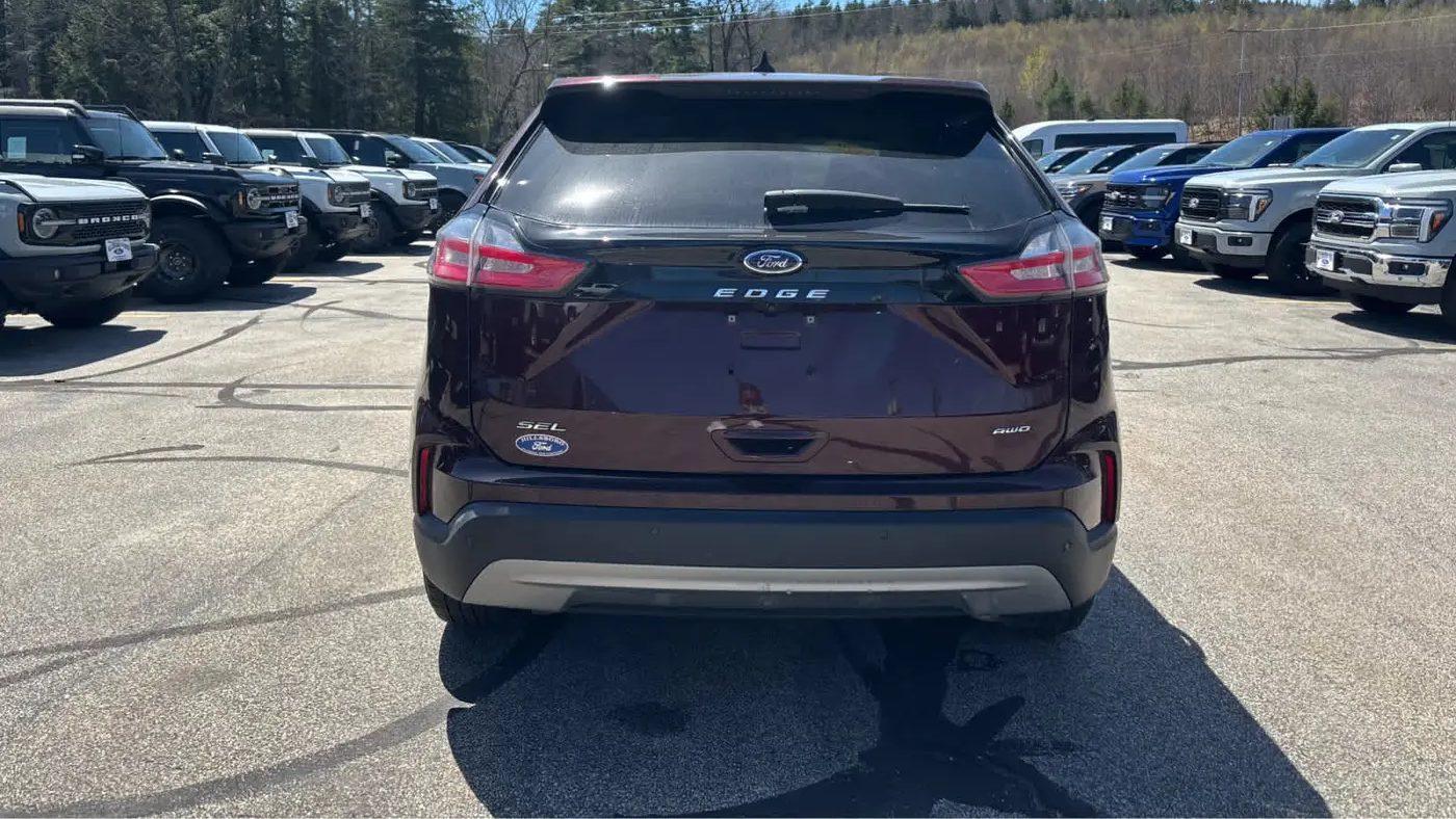 2022 Ford Edge SEL