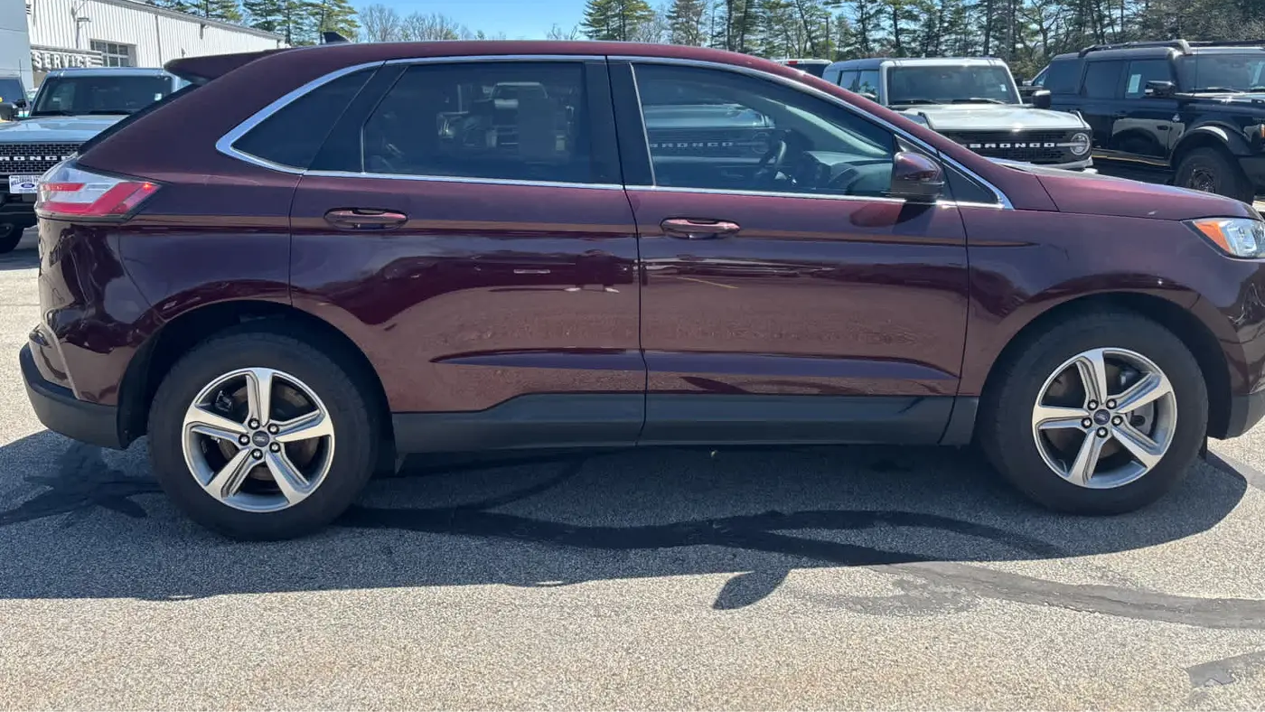 2022 Ford Edge SEL