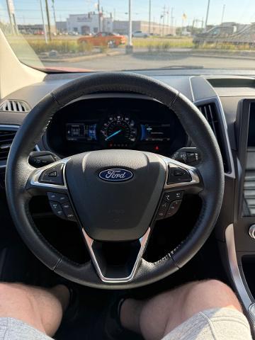 2022 Ford Edge - $22,300