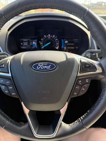 2022 Ford Edge - $22,300