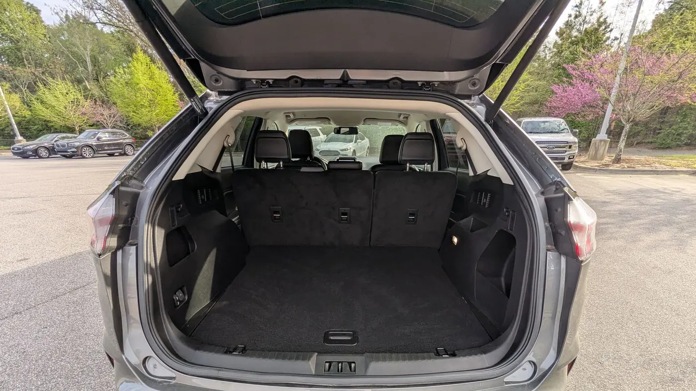 2022 Ford Edge ST-Line
