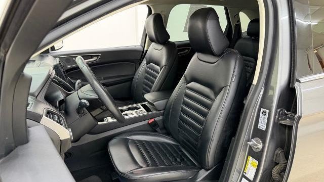 2022 Ford Edge ST-Line
