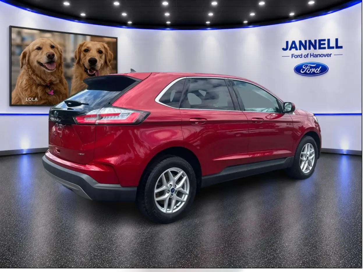 2022 Ford Edge - $25,777