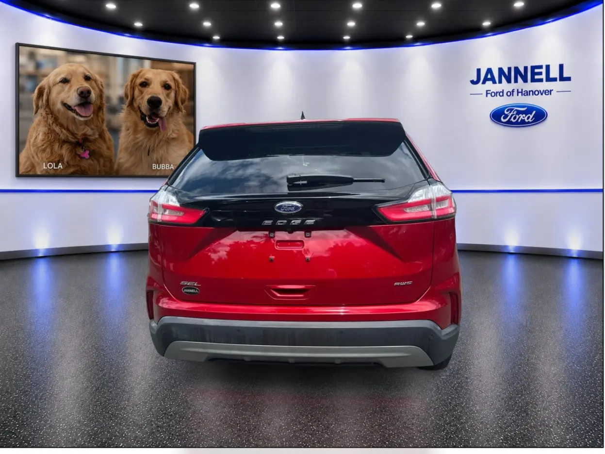 2022 Ford Edge - $25,777