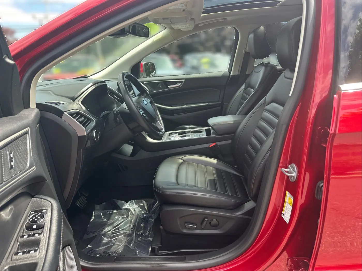 2022 Ford Edge - $25,777