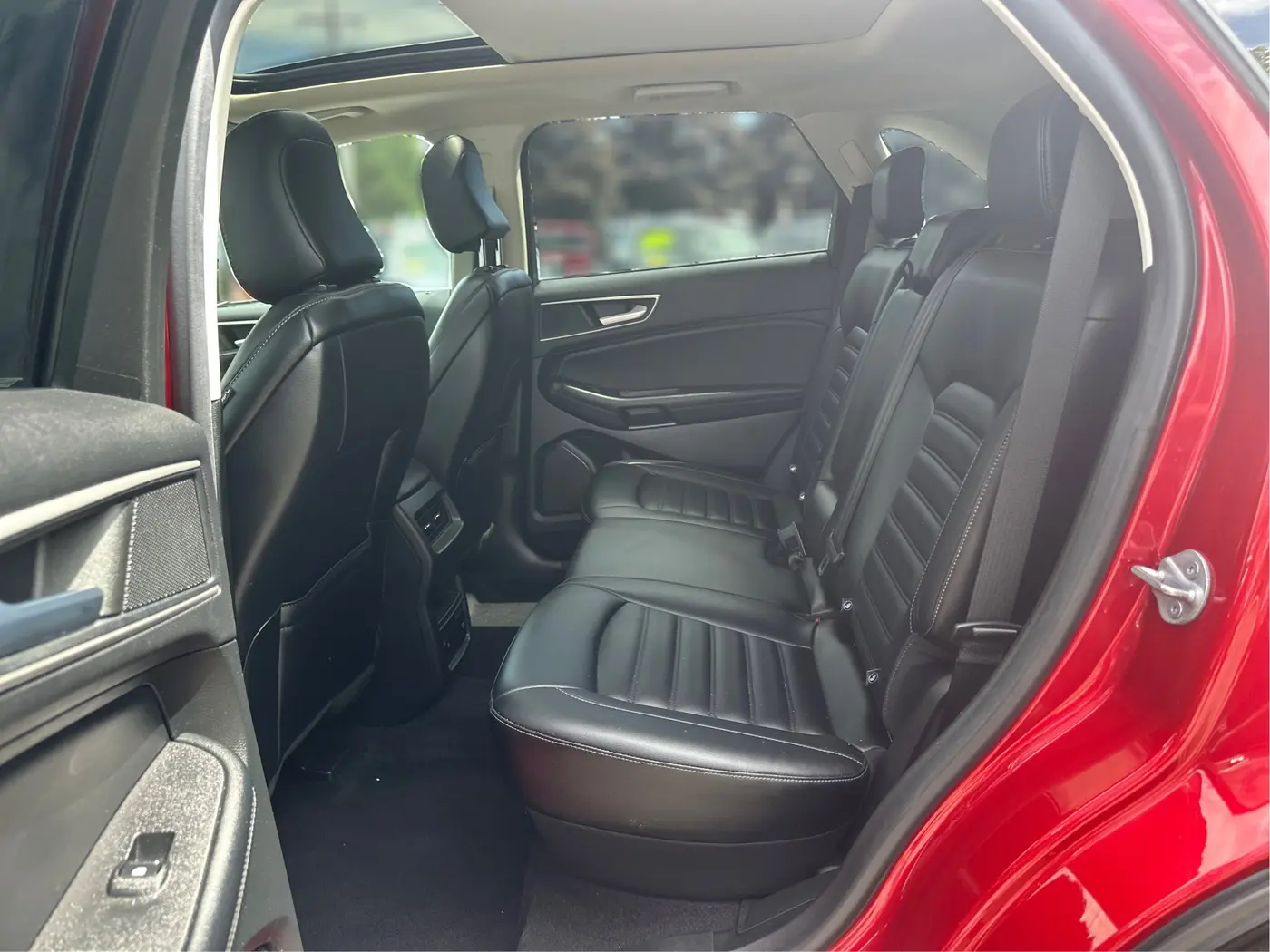 2022 Ford Edge - $25,777
