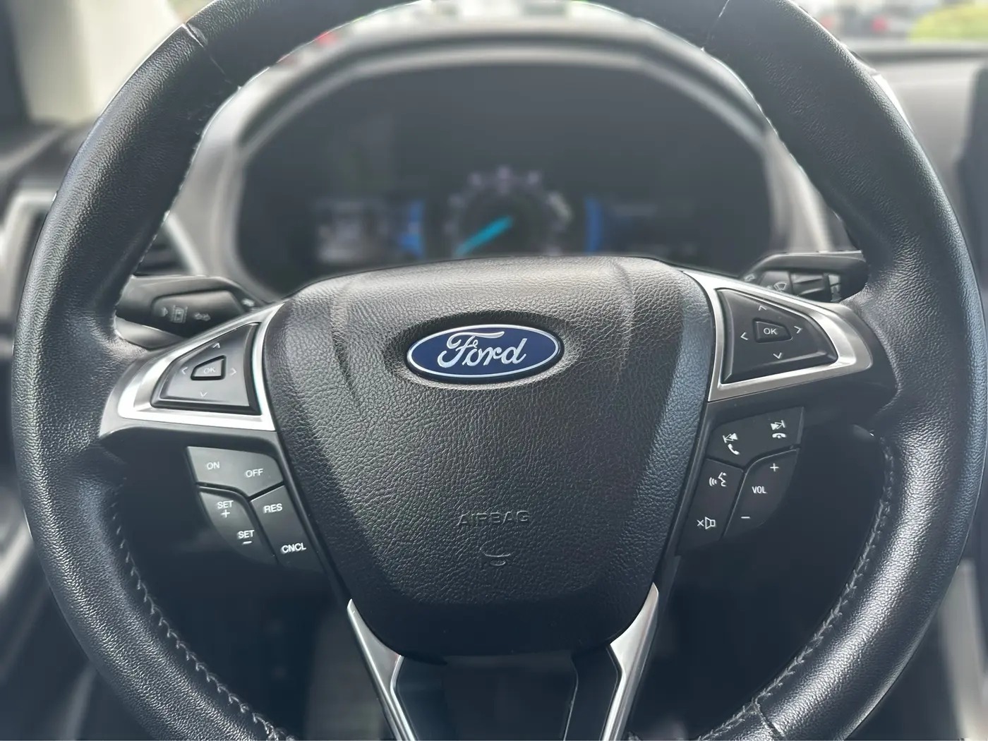 2022 Ford Edge - $25,777