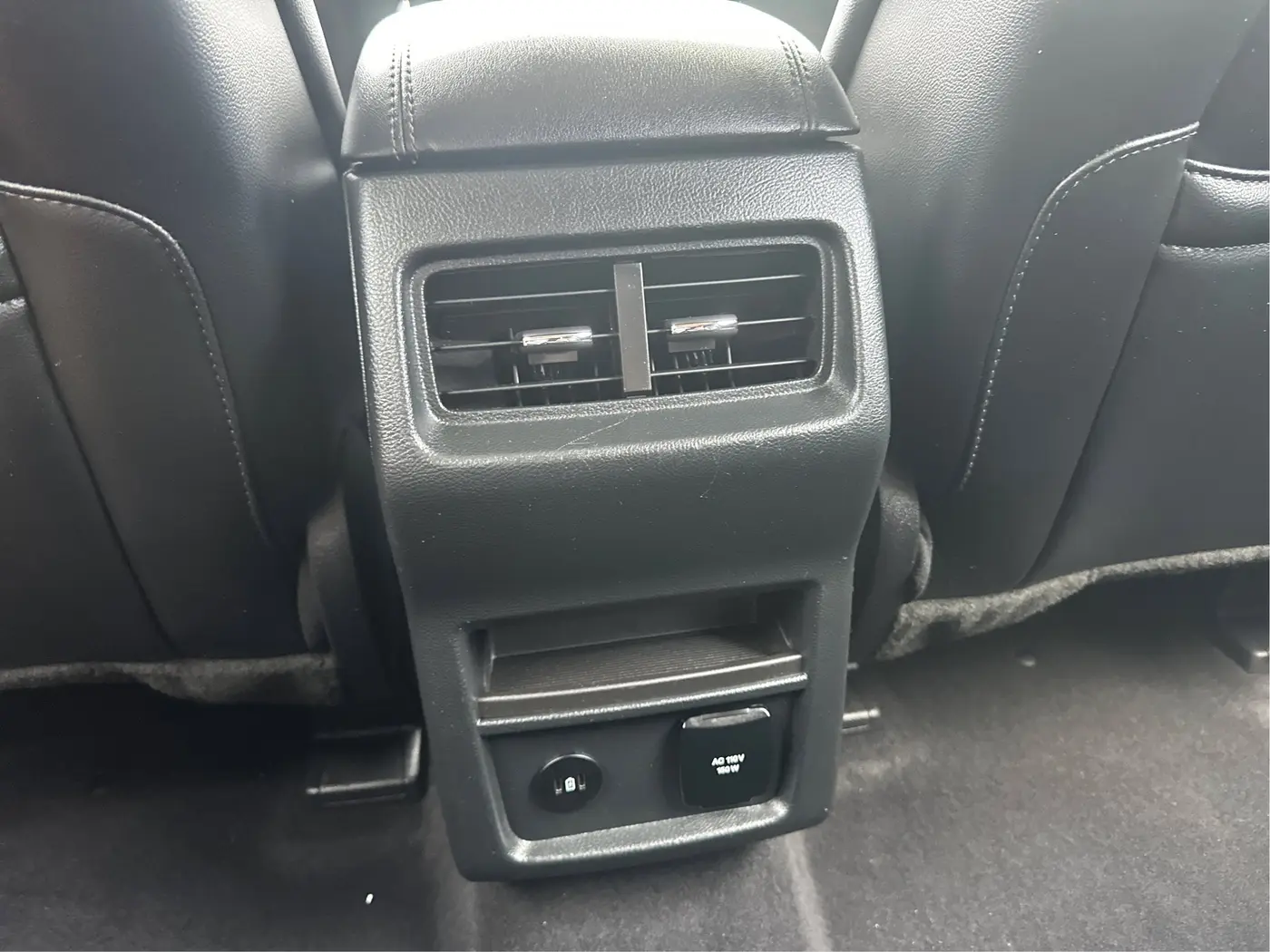 2022 Ford Edge - $25,777