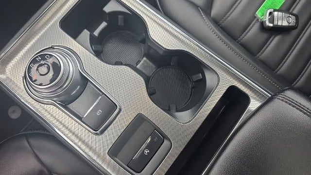 2022 Ford Edge ST-Line