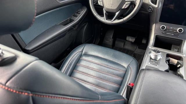 2022 Ford Edge ST-Line