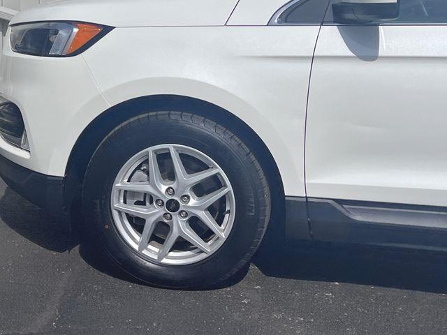 2023 Ford Edge - $27,888