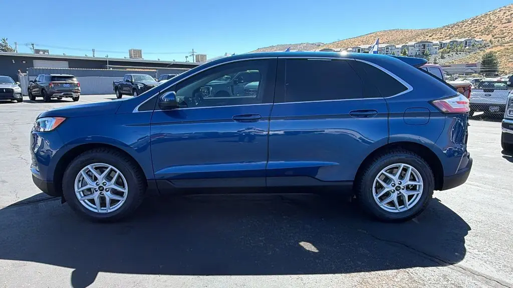 2023 Ford Edge - $21,995