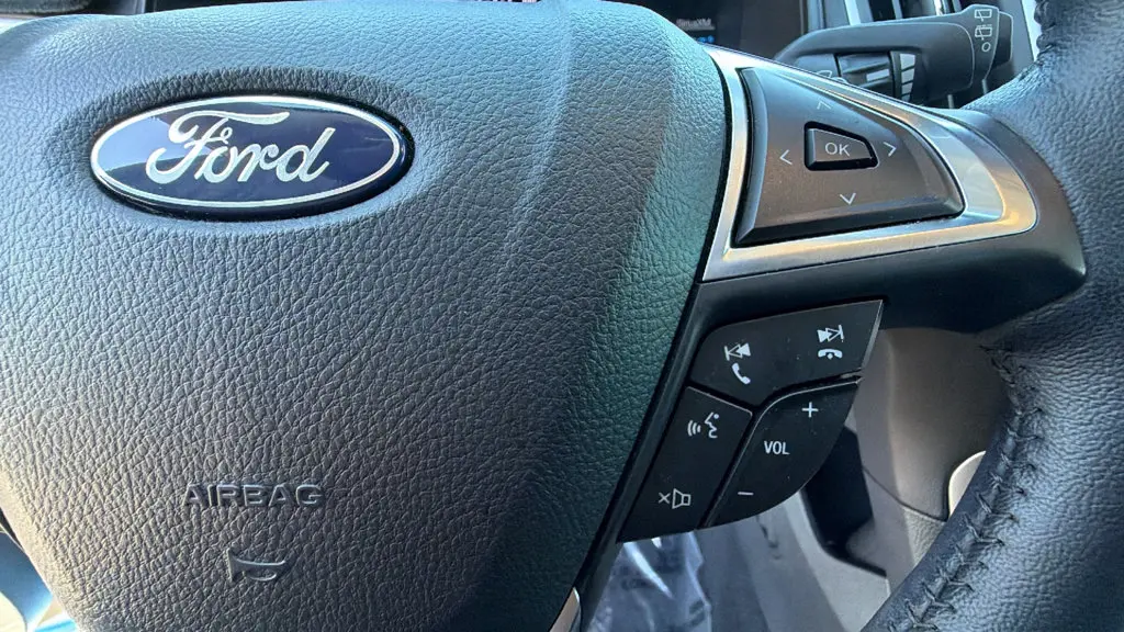 2023 Ford Edge - $21,995