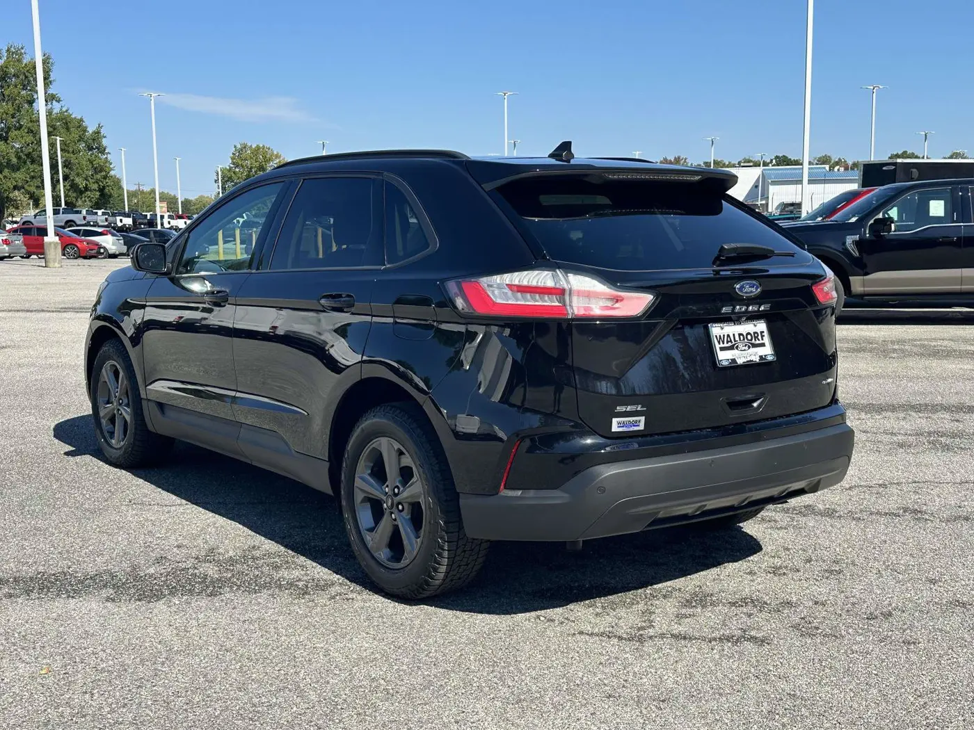 2023 Ford Edge - $29,000