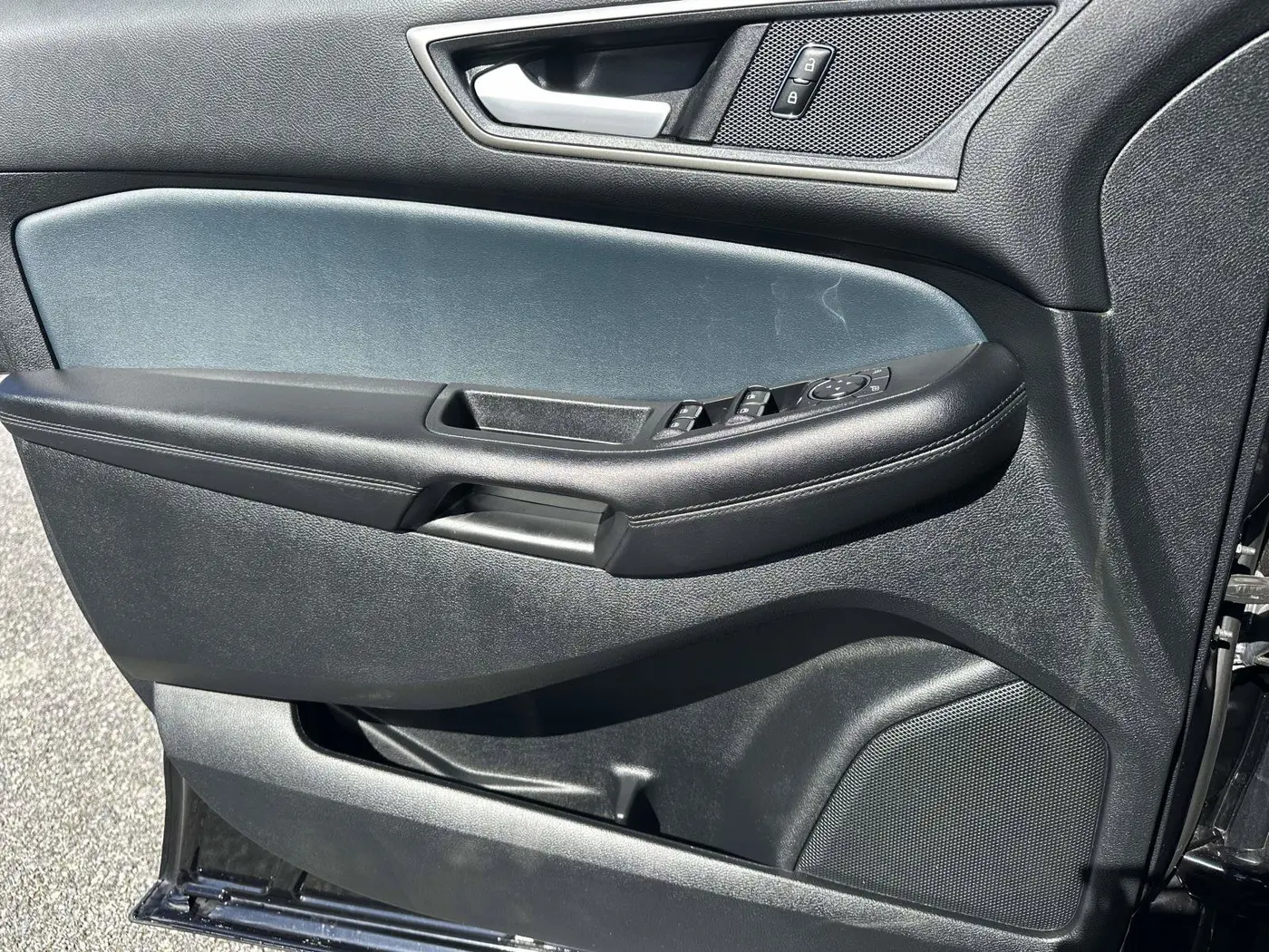 2023 Ford Edge - $29,000