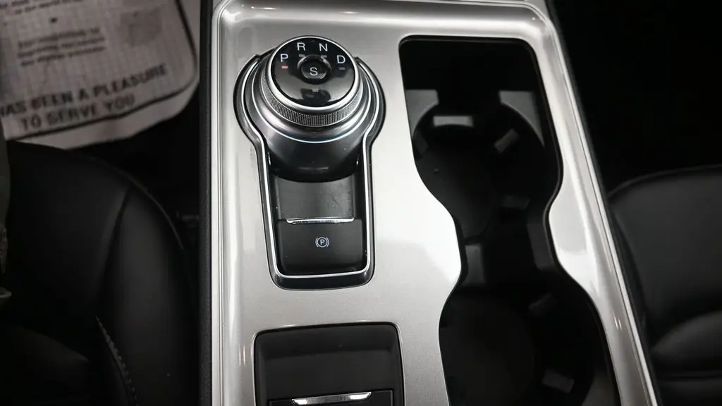 2024 Ford Edge ST-Line