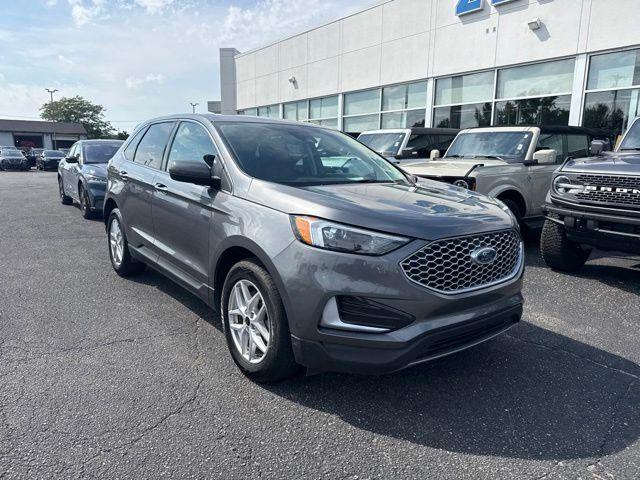 2024 Ford Edge SEL — photo 1 of 12