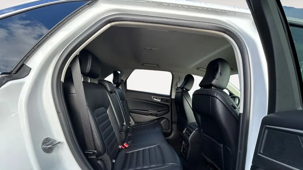 2024 Ford Edge ST-Line