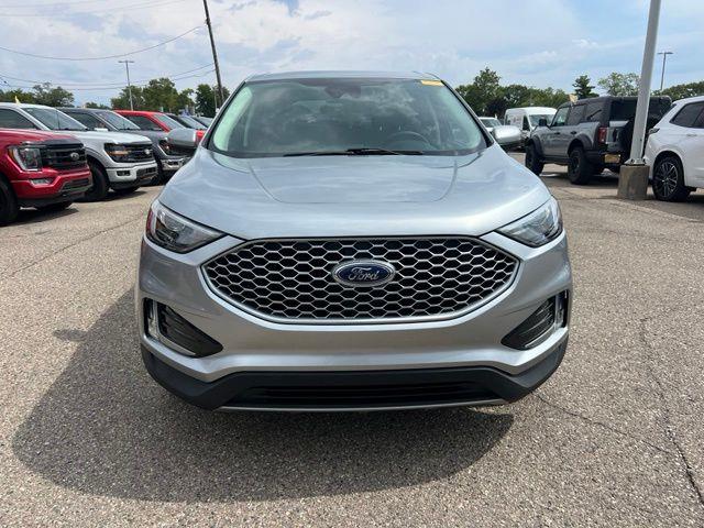 2024 Ford Edge - $26,999