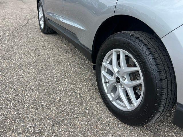 2024 Ford Edge - $26,999