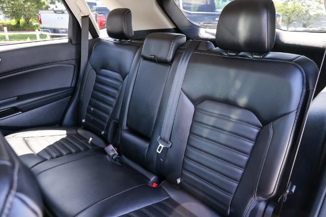 2021 Ford Edge - $17,903