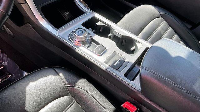 2022 Ford Edge ST-Line