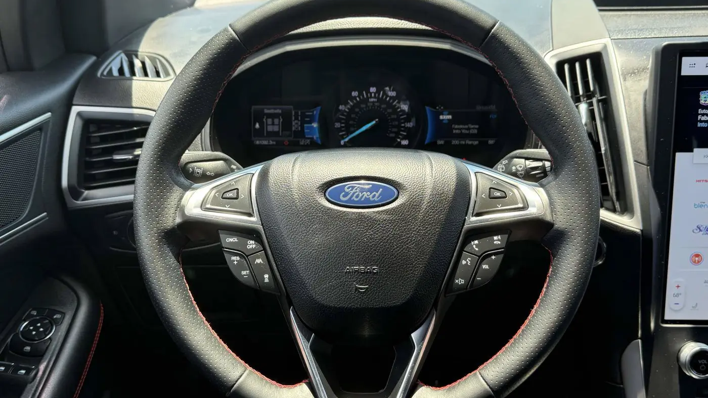 2022 Ford Edge ST-Line