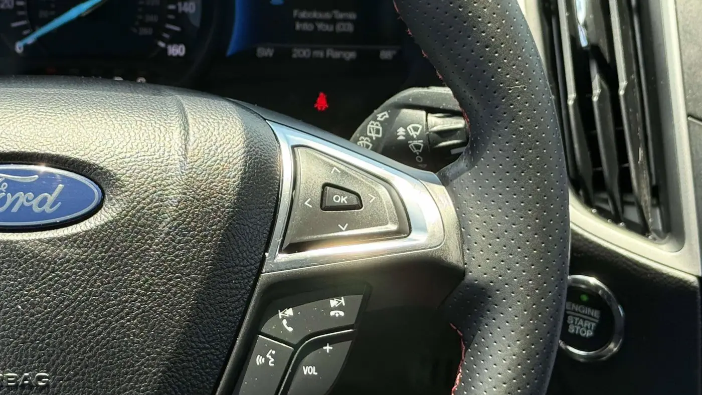 2022 Ford Edge ST-Line