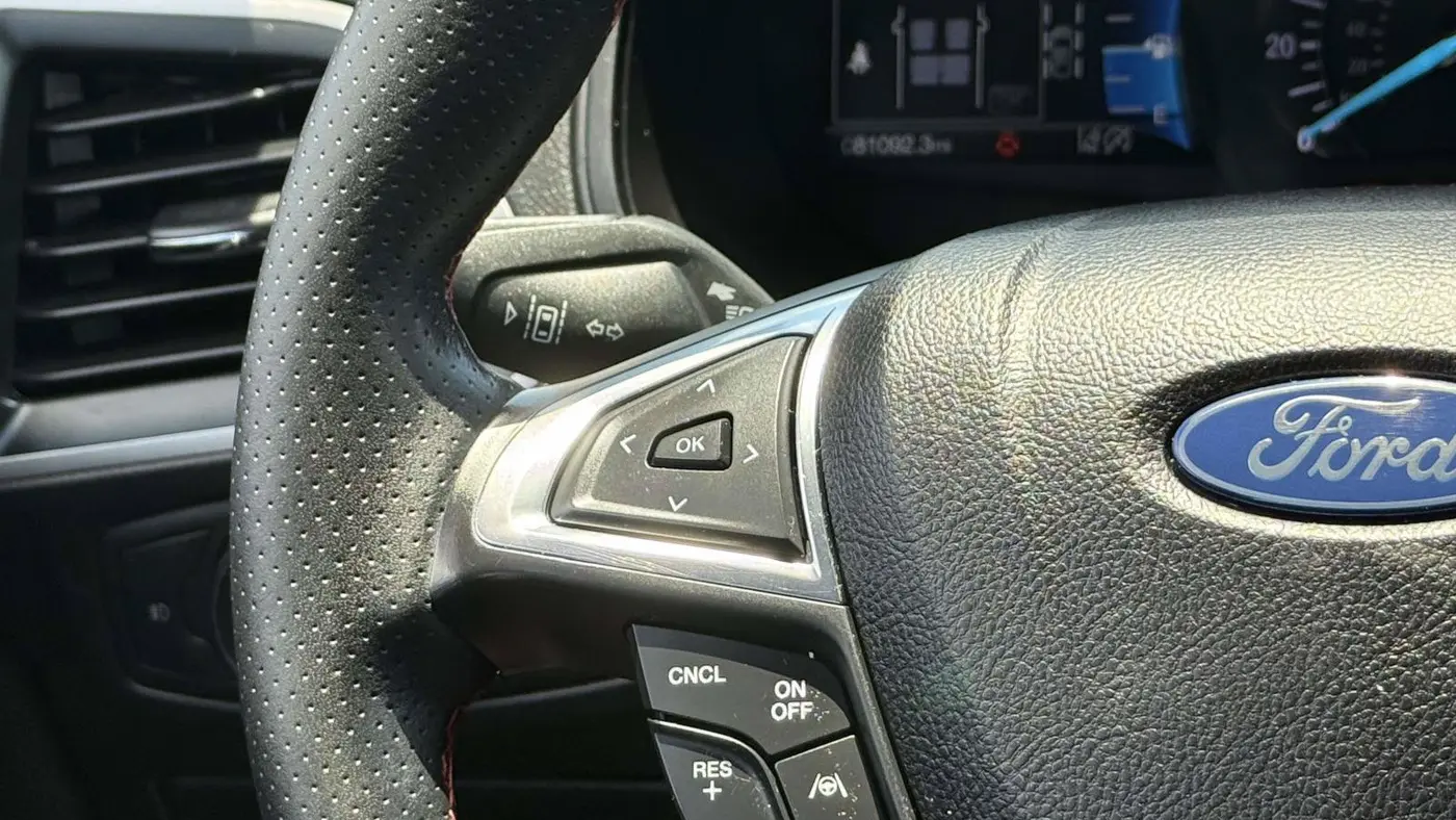 2022 Ford Edge ST-Line