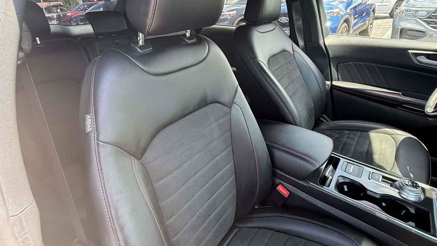 2022 Ford Edge ST-Line