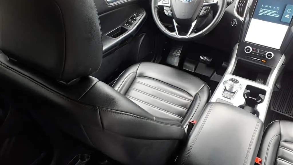 2022 Ford Edge ST-Line