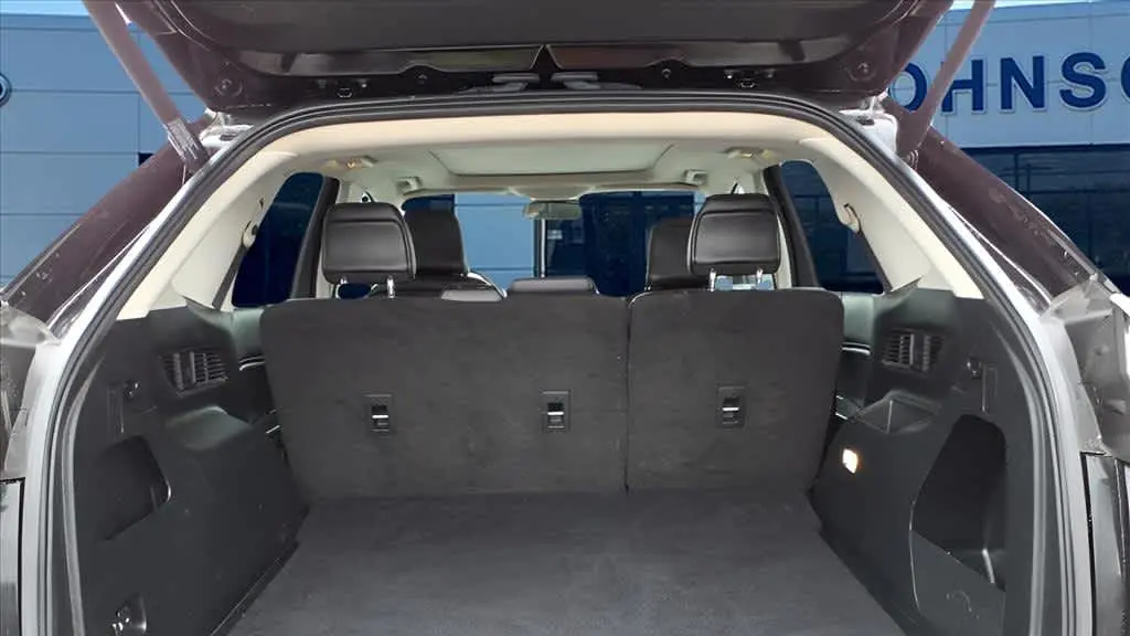 2022 Ford Edge ST-Line