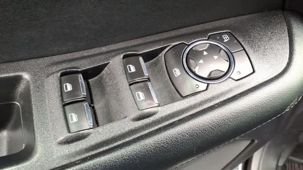 2022 Ford Edge ST-Line