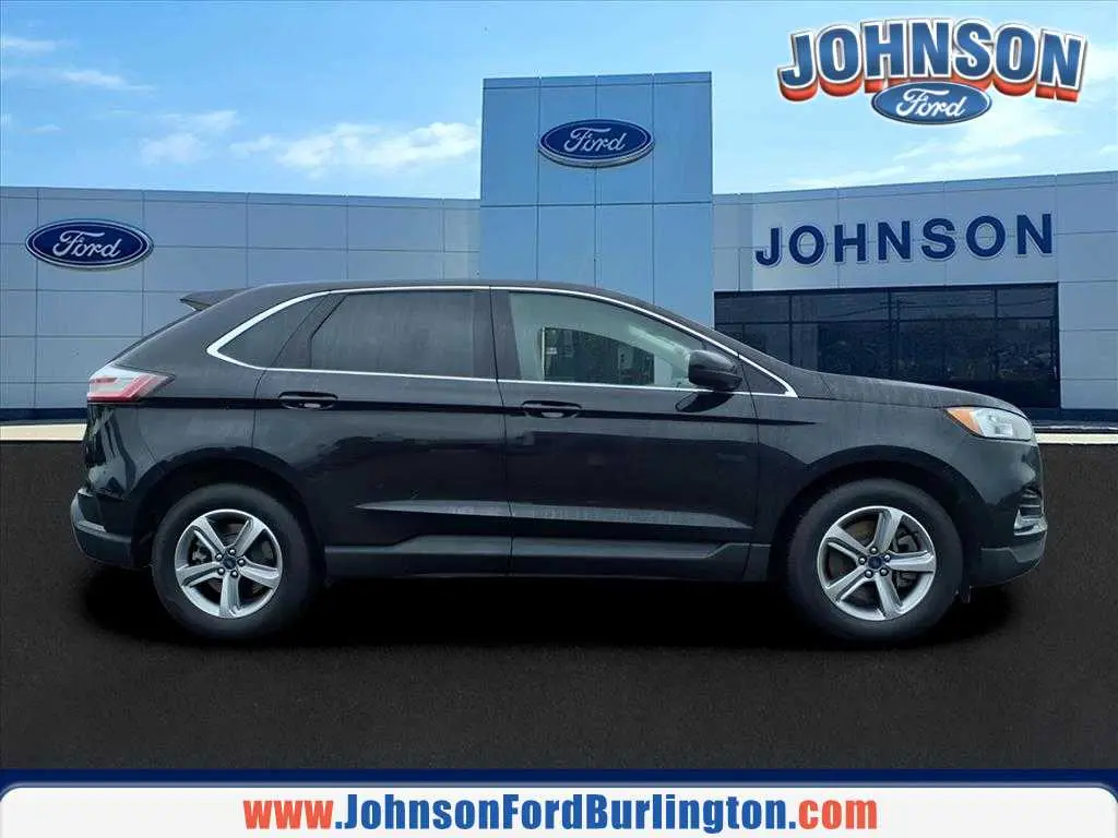2022 Ford Edge - $24,400
