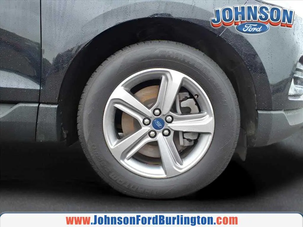 2022 Ford Edge - $24,400