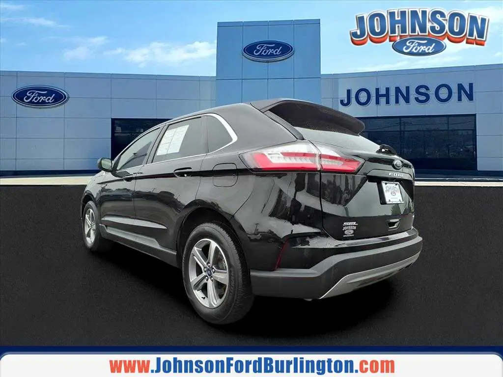 2022 Ford Edge - $24,400