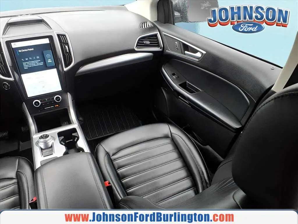 2022 Ford Edge - $24,400