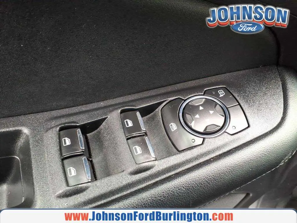 2022 Ford Edge - $24,400