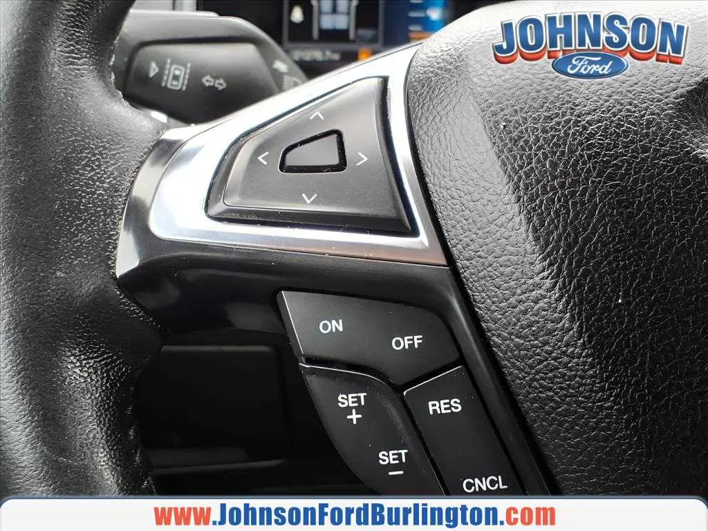 2022 Ford Edge - $24,400