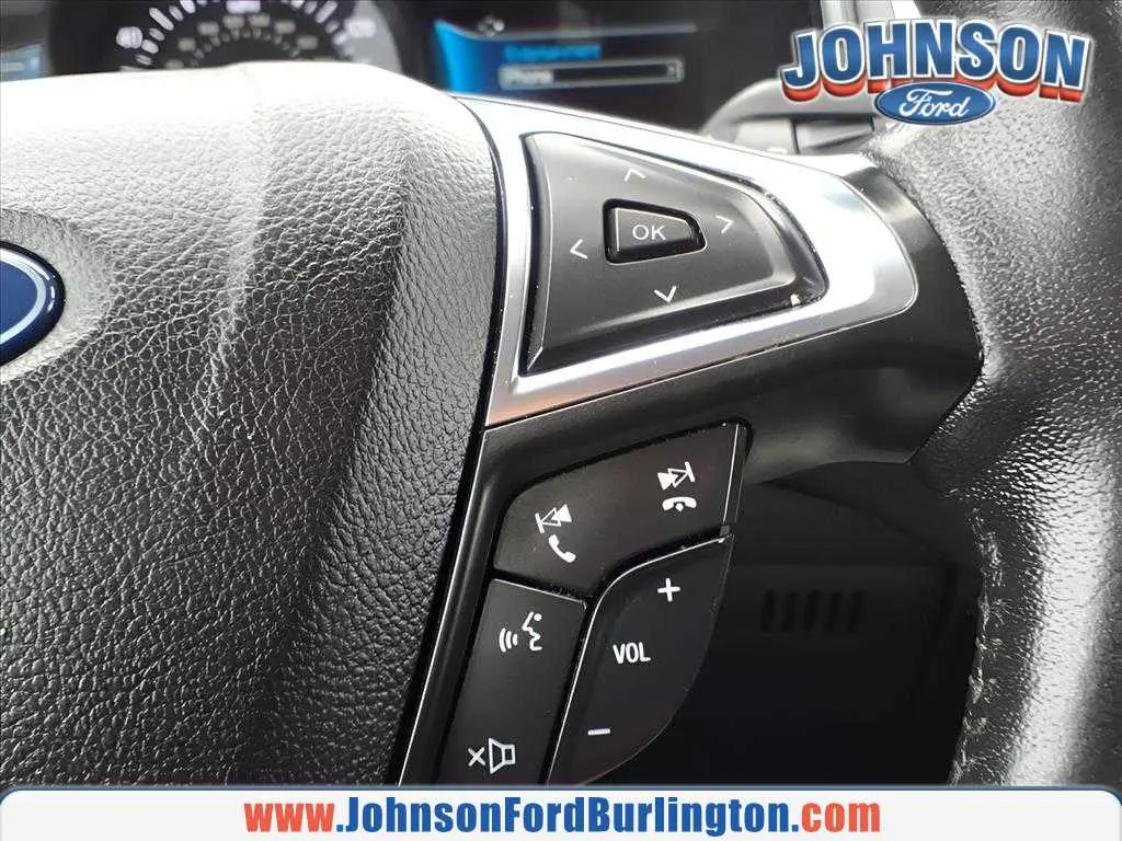 2022 Ford Edge - $24,400