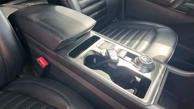 2022 Ford Edge ST-Line