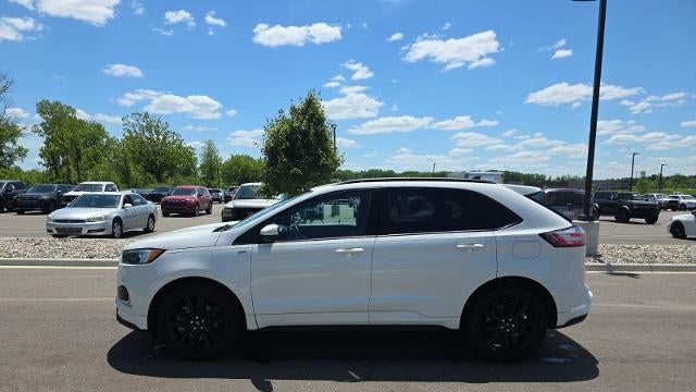 2022 Ford Edge ST-Line