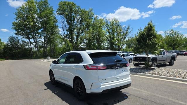 2022 Ford Edge ST-Line