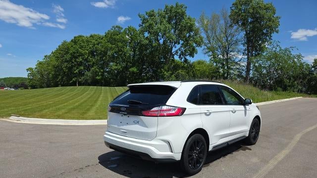 2022 Ford Edge ST-Line