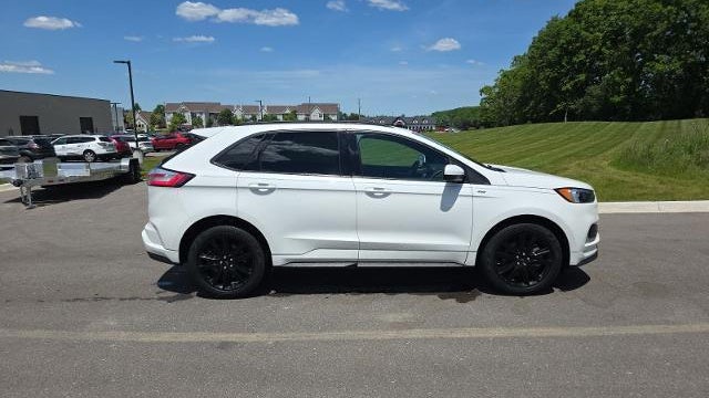2022 Ford Edge ST-Line